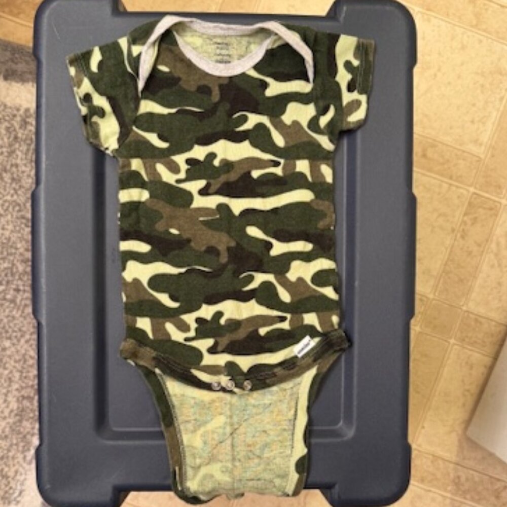 Gerber Organic Infant Boy Camo Onesie, Size: 12M